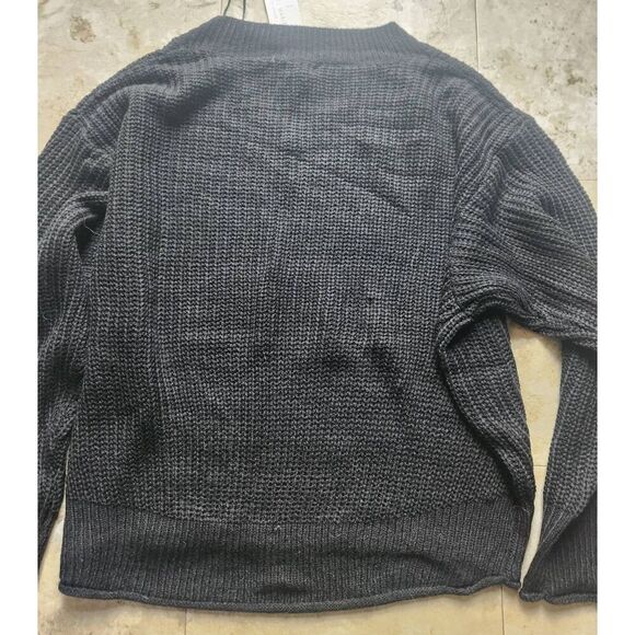 S4 Debut cropped sweater, NWT - Picture 4 of 7